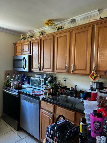 1130 NE 4th Street, Pompano Beach, FL 33060