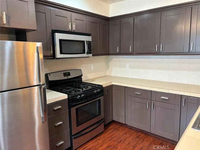 2345 Caldero, Montrose, CA 91020