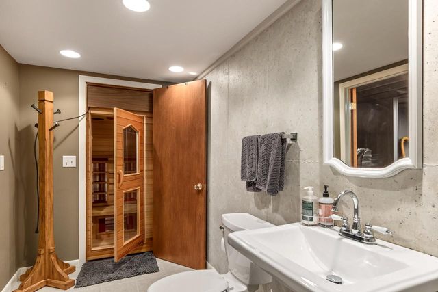 N5667 Lac Verde Circle, Green Lake, WI 54941
