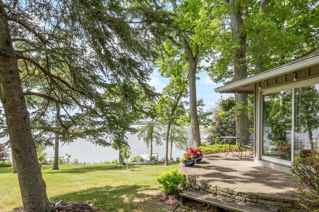 N5667 Lac Verde Circle, Green Lake, WI 54941