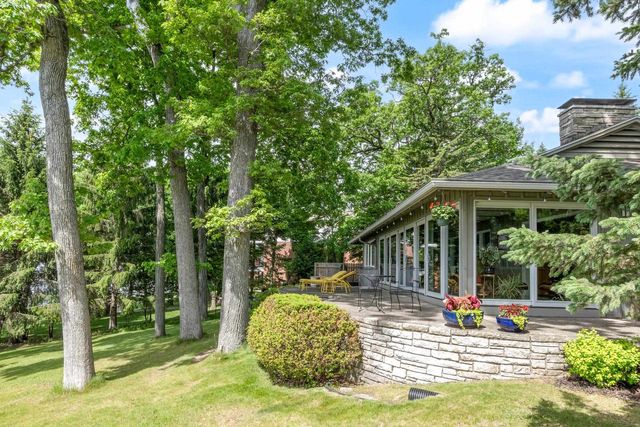 N5667 Lac Verde Circle, Green Lake, WI 54941