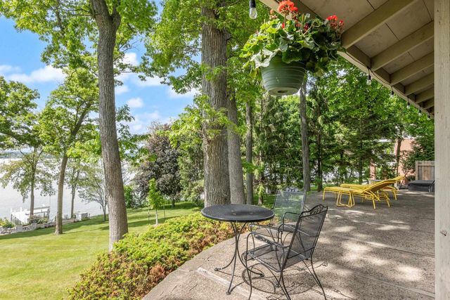 N5667 Lac Verde Circle, Green Lake, WI 54941
