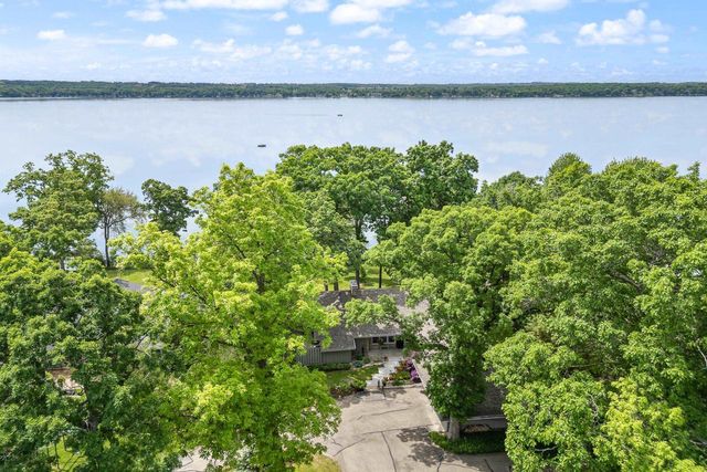 N5667 Lac Verde Circle, Green Lake, WI 54941