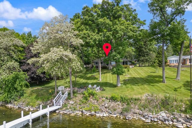 N5667 Lac Verde Circle, Green Lake, WI 54941