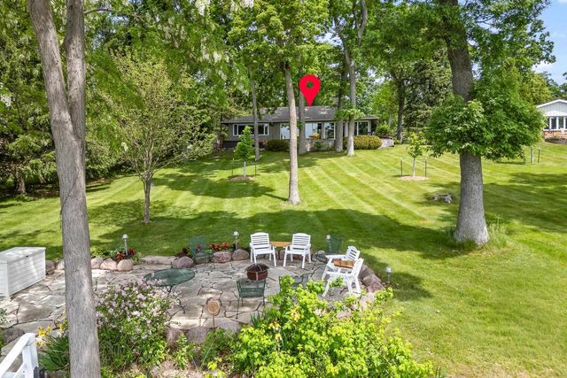 N5667 Lac Verde Circle, Green Lake, WI 54941