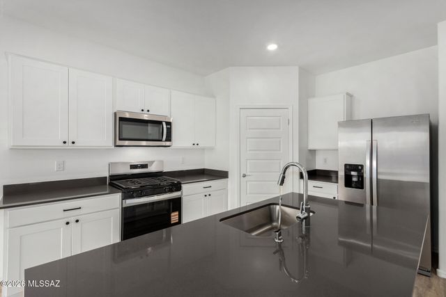 12498 W Nicholas Drive, Marana, AZ 85653