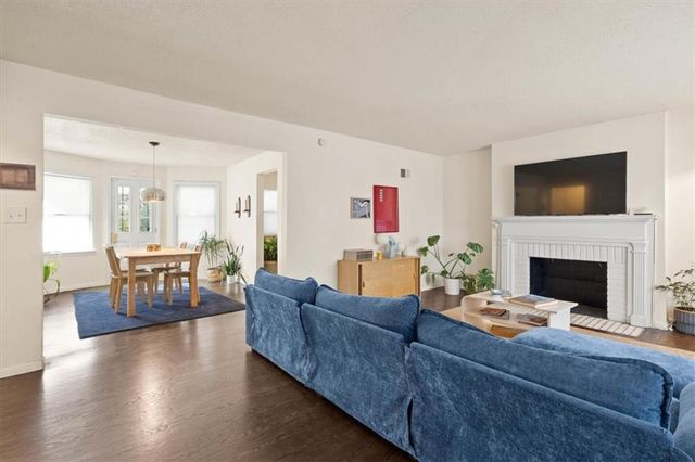 5806 Highland Avenue, Kansas City, MO 64110