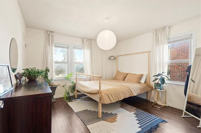 5806 Highland Avenue, Kansas City, MO 64110