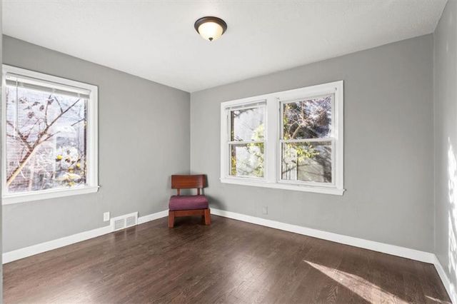 5806 Highland Avenue, Kansas City, MO 64110