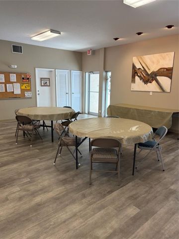 21 Jacaranda Drive 121, Plantation, FL 33324