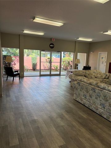 21 Jacaranda Drive 121, Plantation, FL 33324