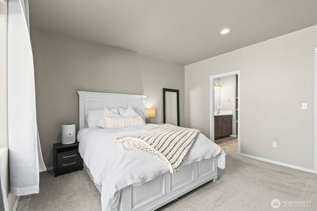 2307 S 57th Avenue, Yakima, WA 98903