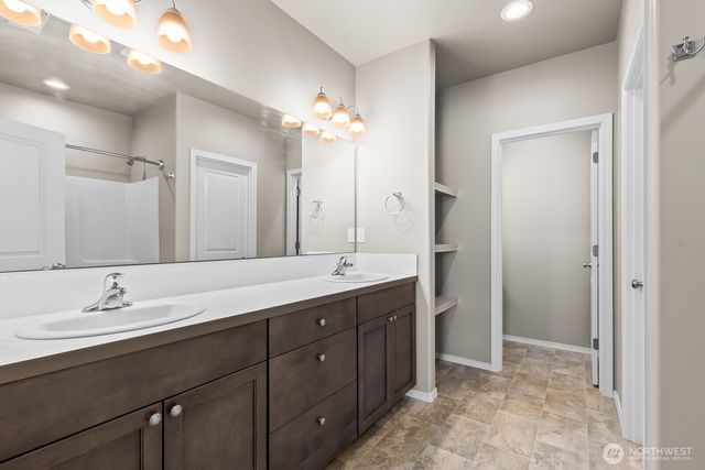 2307 S 57th Avenue, Yakima, WA 98903