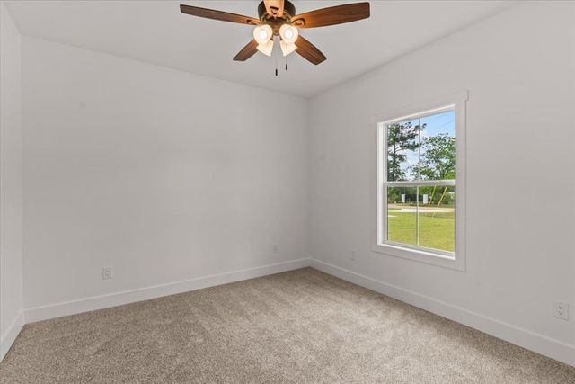 140 Oscar Godwin Rd, Dothan, AL 36301