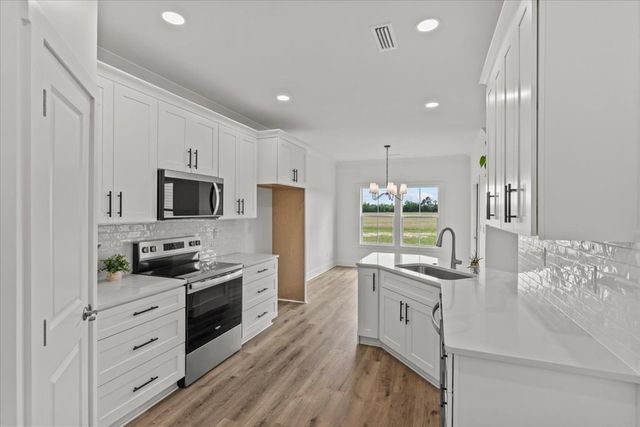 140 Oscar Godwin Rd, Dothan, AL 36301