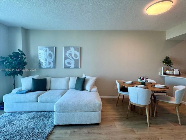 333 NE 24th St 1206, Miami, FL 33137