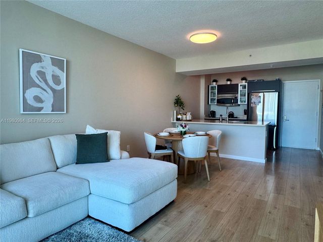 333 NE 24th St 1206, Miami, FL 33137