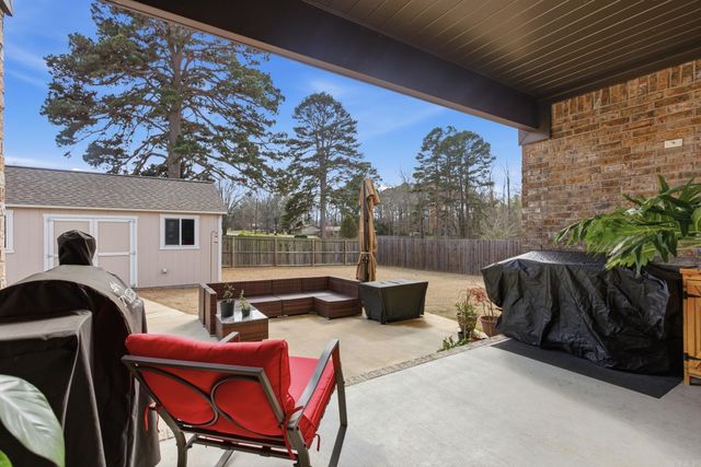 1153 Essex Drive, Benton, AR 72019