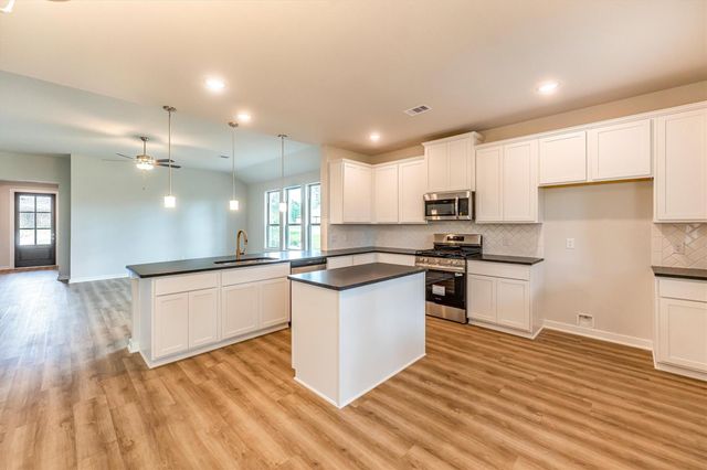 13336 Wichita Fall Trail Road, Conroe, TX 77303