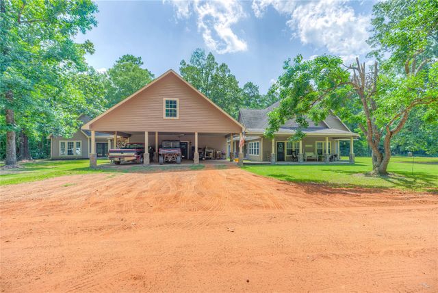 110 Happy Trail, Coldspring, TX 77331