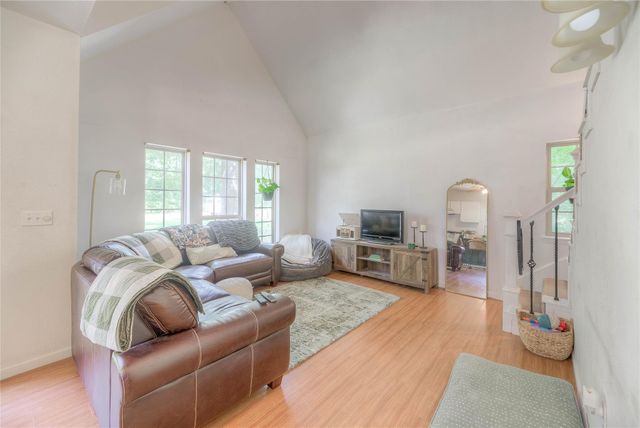 110 Happy Trail, Coldspring, TX 77331