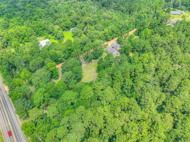 110 Happy Trail, Coldspring, TX 77331