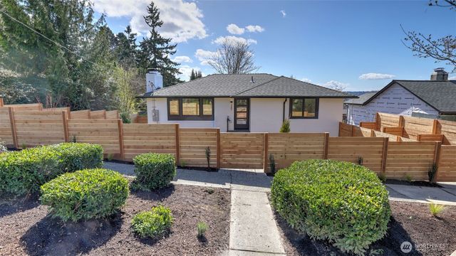 3201 S Webster St., Seattle, WA 98118