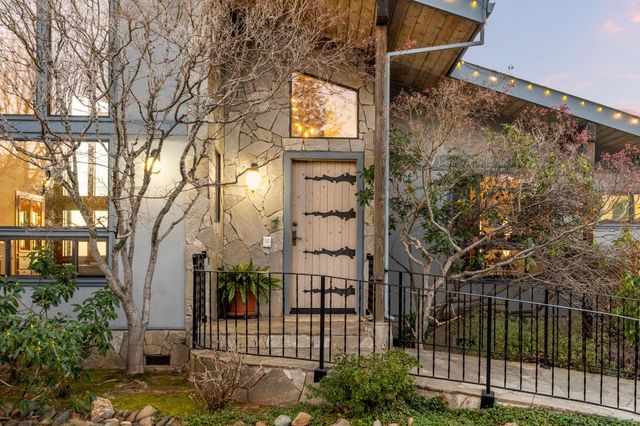 984 Crestview Dr, Murphys, CA 95247