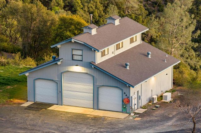 984 Crestview Dr, Murphys, CA 95247