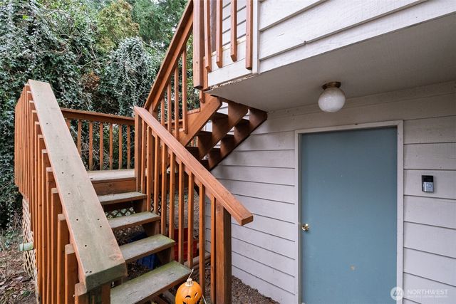 2628 West Street, Bellingham, WA 98225
