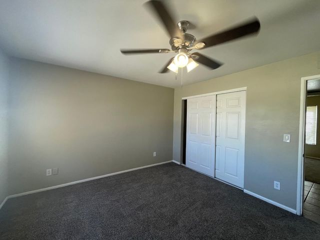 10902 W Montecito Avenue, Phoenix, AZ 85037