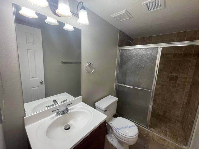 10902 W Montecito Avenue, Phoenix, AZ 85037