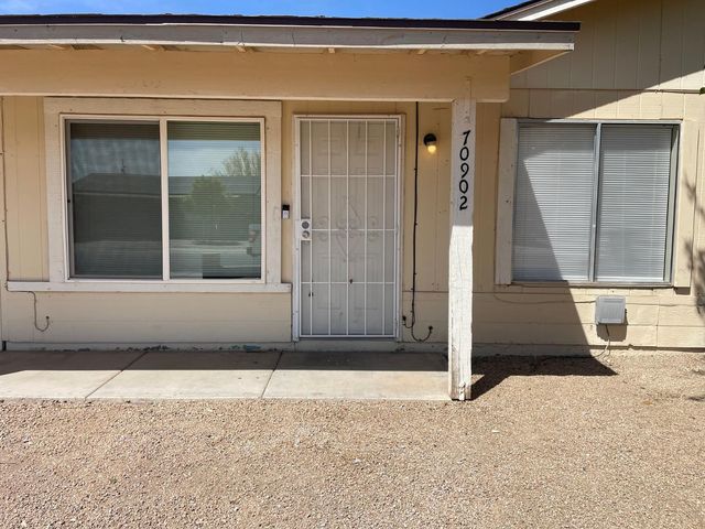 10902 W Montecito Avenue, Phoenix, AZ 85037