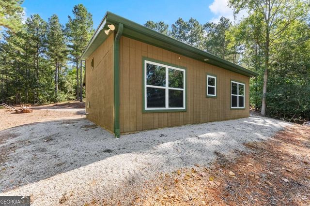 318 Jim Grizzle Road, Royston, GA 30662