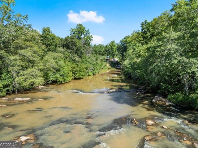 318 Jim Grizzle Road, Royston, GA 30662