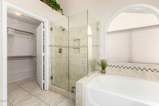 17315 N Coyote Lakes Parkway, Surprise, AZ 85378