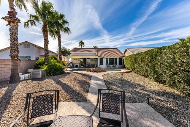 17315 N Coyote Lakes Parkway, Surprise, AZ 85378