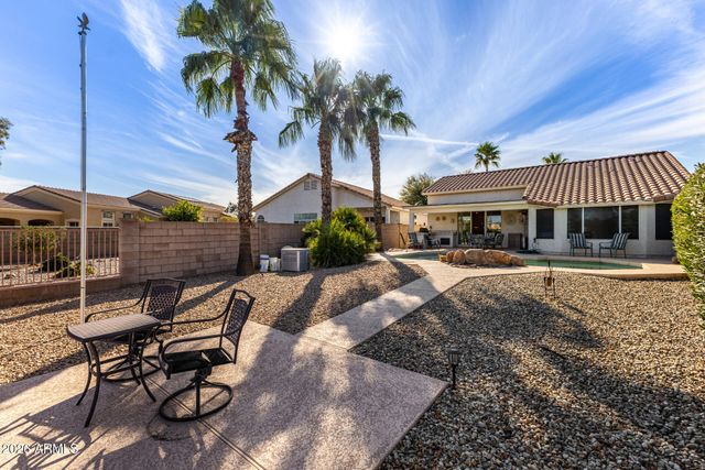 17315 N Coyote Lakes Parkway, Surprise, AZ 85378