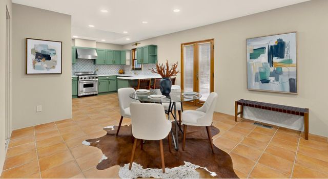 3028 Frontier Avenue NE, Albuquerque, NM 87106