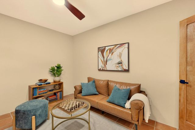 3028 Frontier Avenue NE, Albuquerque, NM 87106