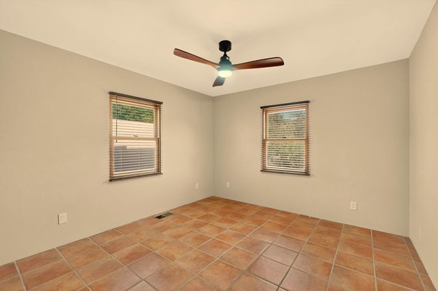 3028 Frontier Avenue NE, Albuquerque, NM 87106