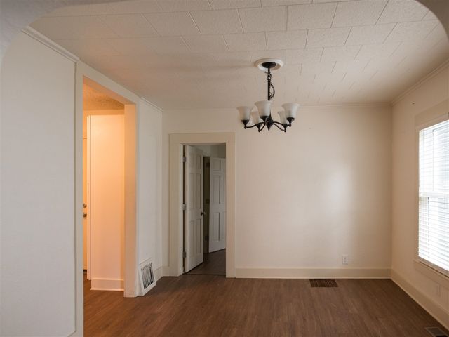 1305 Reed Avenue, Kalamazoo, MI 49001