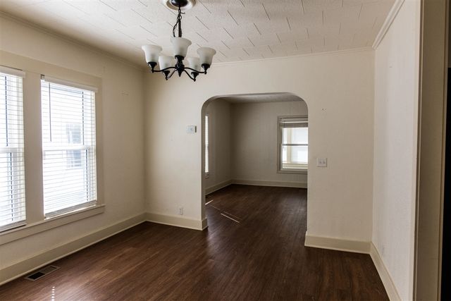 1305 Reed Avenue, Kalamazoo, MI 49001