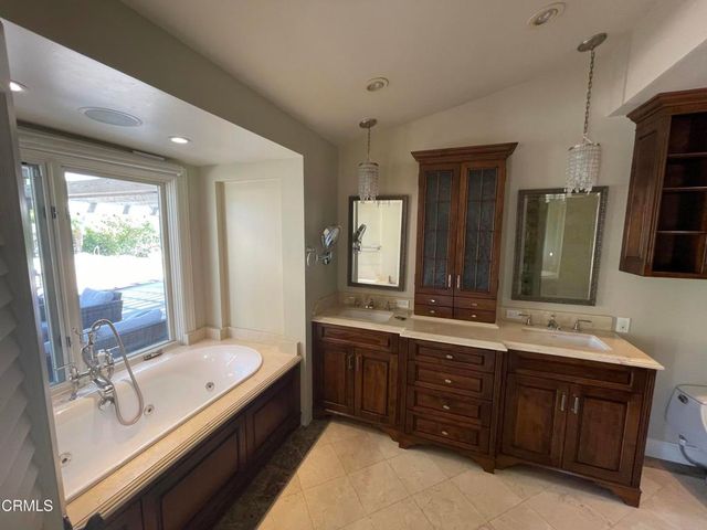 6893 Aviano Drive, Camarillo, CA 93012