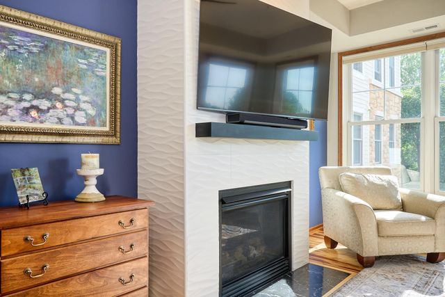3110 N Chestnut Street 211, Chaska, MN 55318