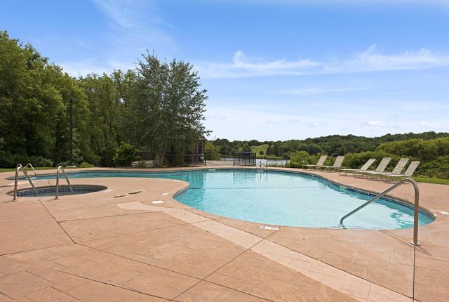 3110 N Chestnut Street 211, Chaska, MN 55318