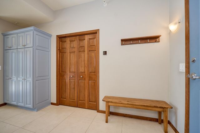3110 N Chestnut Street 211, Chaska, MN 55318