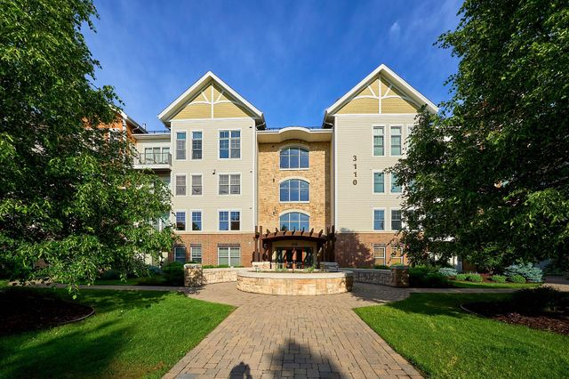 3110 N Chestnut Street 211, Chaska, MN 55318