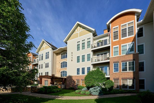 3110 N Chestnut Street 211, Chaska, MN 55318