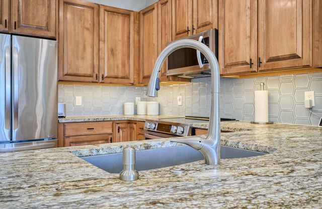 3110 N Chestnut Street 211, Chaska, MN 55318